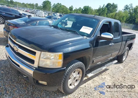 2009 Chevrolet Silverado 1500 Lt z USA, uszkodzony, nr VIN 1GCEK29019Z163571
